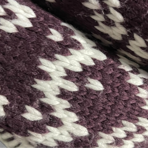 Arctic Print Infinity Scarf - Purple/White - Picture 9 of 15